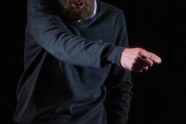 ОПАШКАТА от Захари Карабашлиев